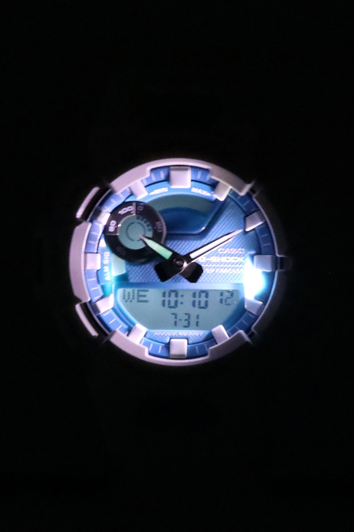 Casio G-Shock G-Squad Analog Digital Smartphone Link Bio-Based Resin Strap Blue Dial Quartz GBA-900CB-7A 200M Men's Watch