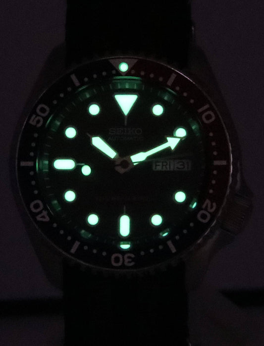 Seiko Automatic Diver's 200M NATO Strap SKX009K1-var-NATO2 Men's Watch