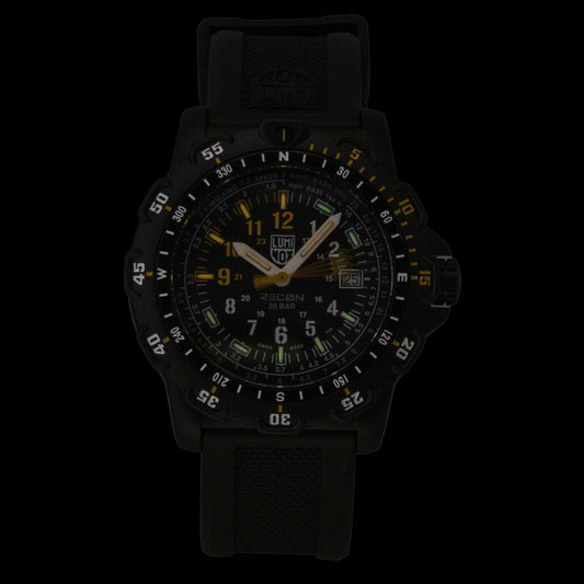 Luminox Atacama Field Rubber Strap Black Dial Quartz XL.8825.H.2 100M Men's Watch