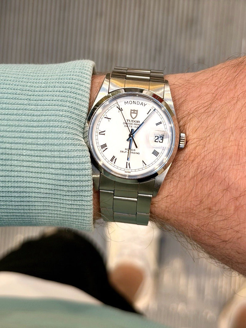 Tudor Prince Date Day 94500