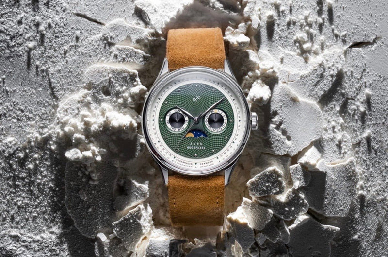AV86 1968 Moonphase Steel/Green