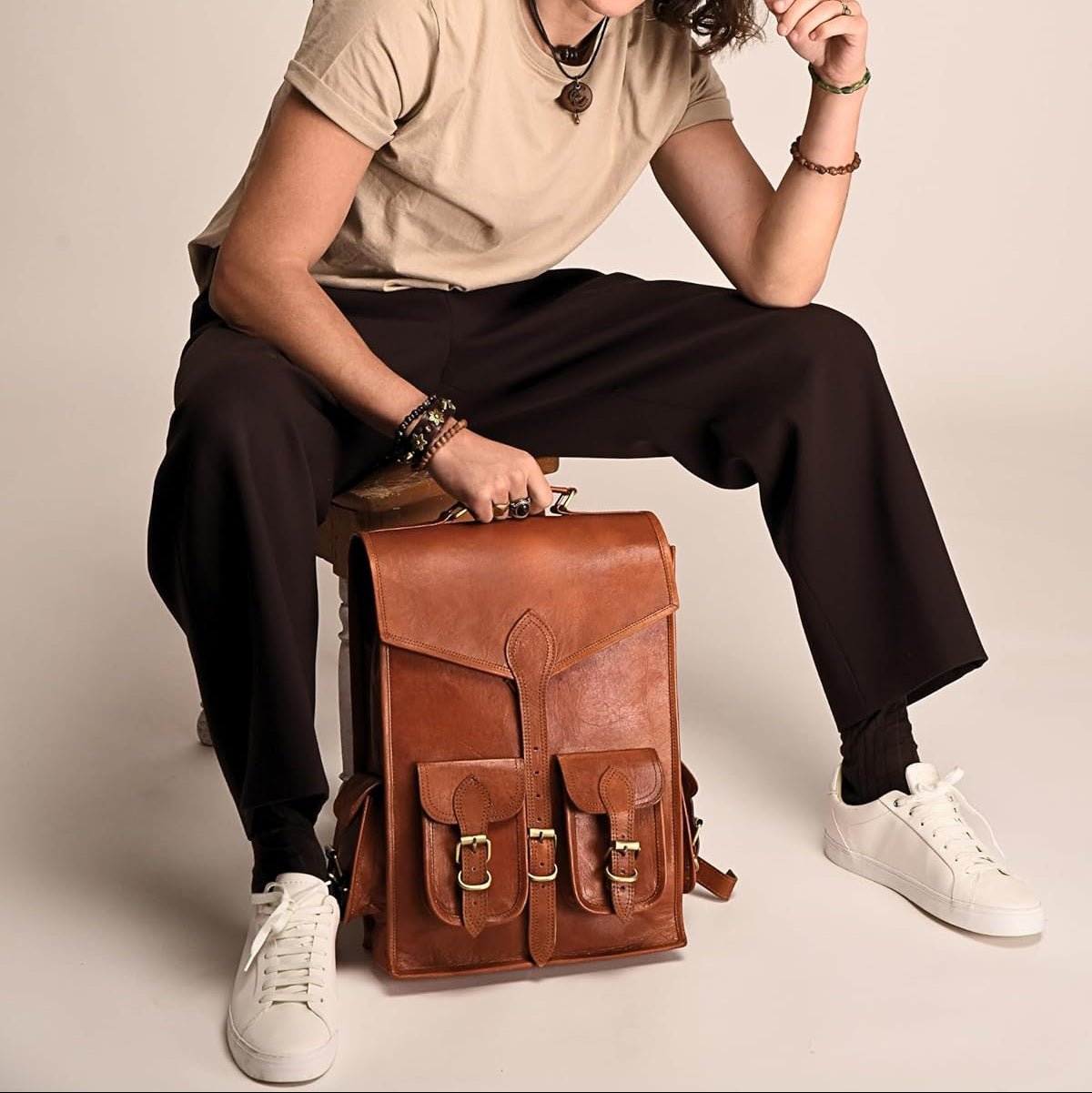 Vintage Leather Backpack Rucksack - Veloce - The App For Watch Collectors
