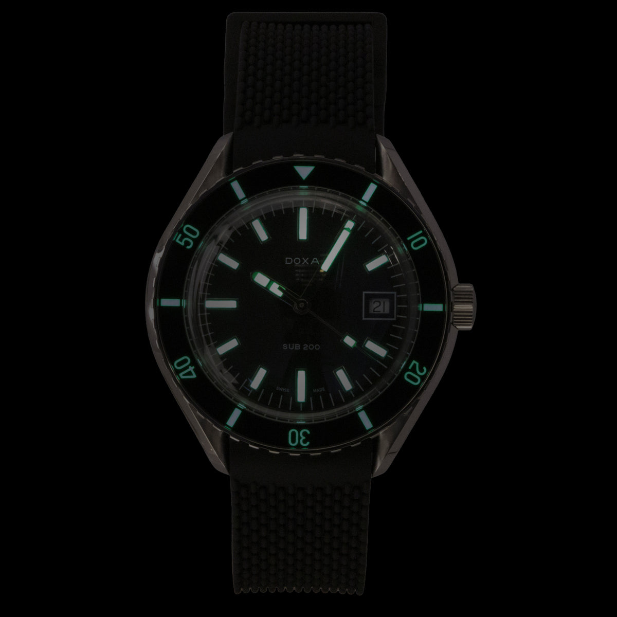 Doxa SUB 200 Sharkhunter FKM Rubber Strap Black Dial Automatic Diver's 799.10.101.20 200M Men's Watch