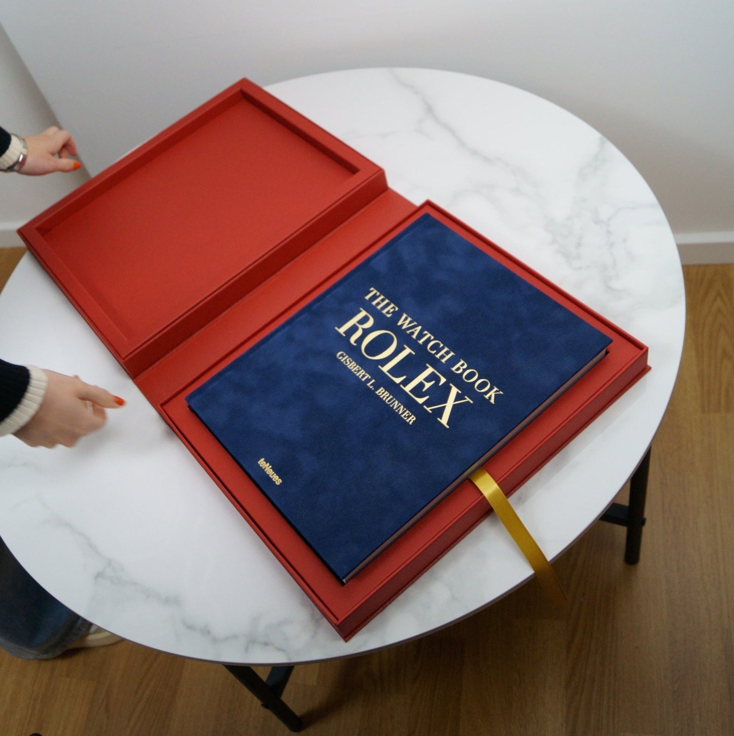 The Watch Book Rolex - Veloce - The App For Watch Collectors