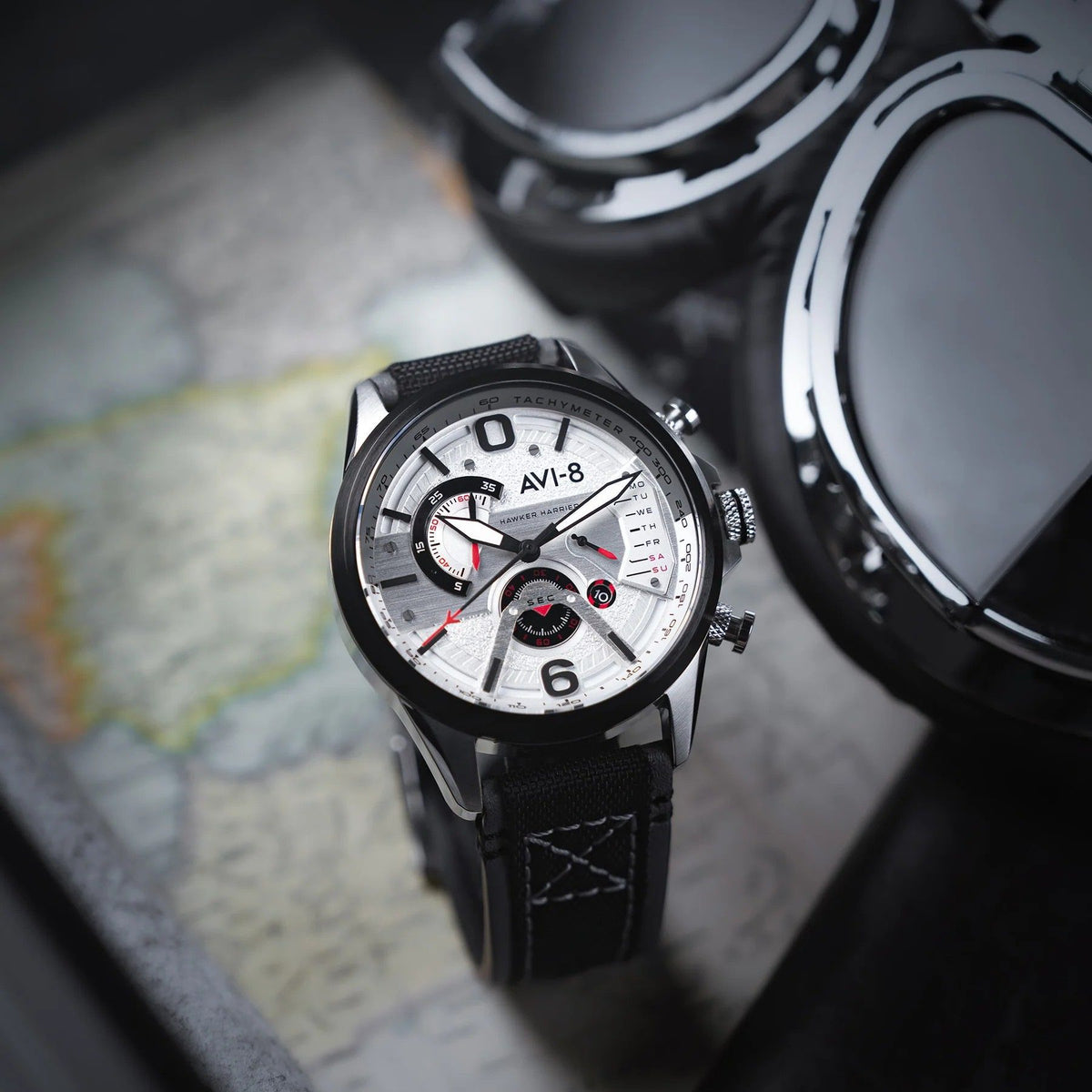AVI-8 Hawker Harrier Dual Retrograde Chronograph Ivory White Dial Quartz AV-4056-07 Men's Watch