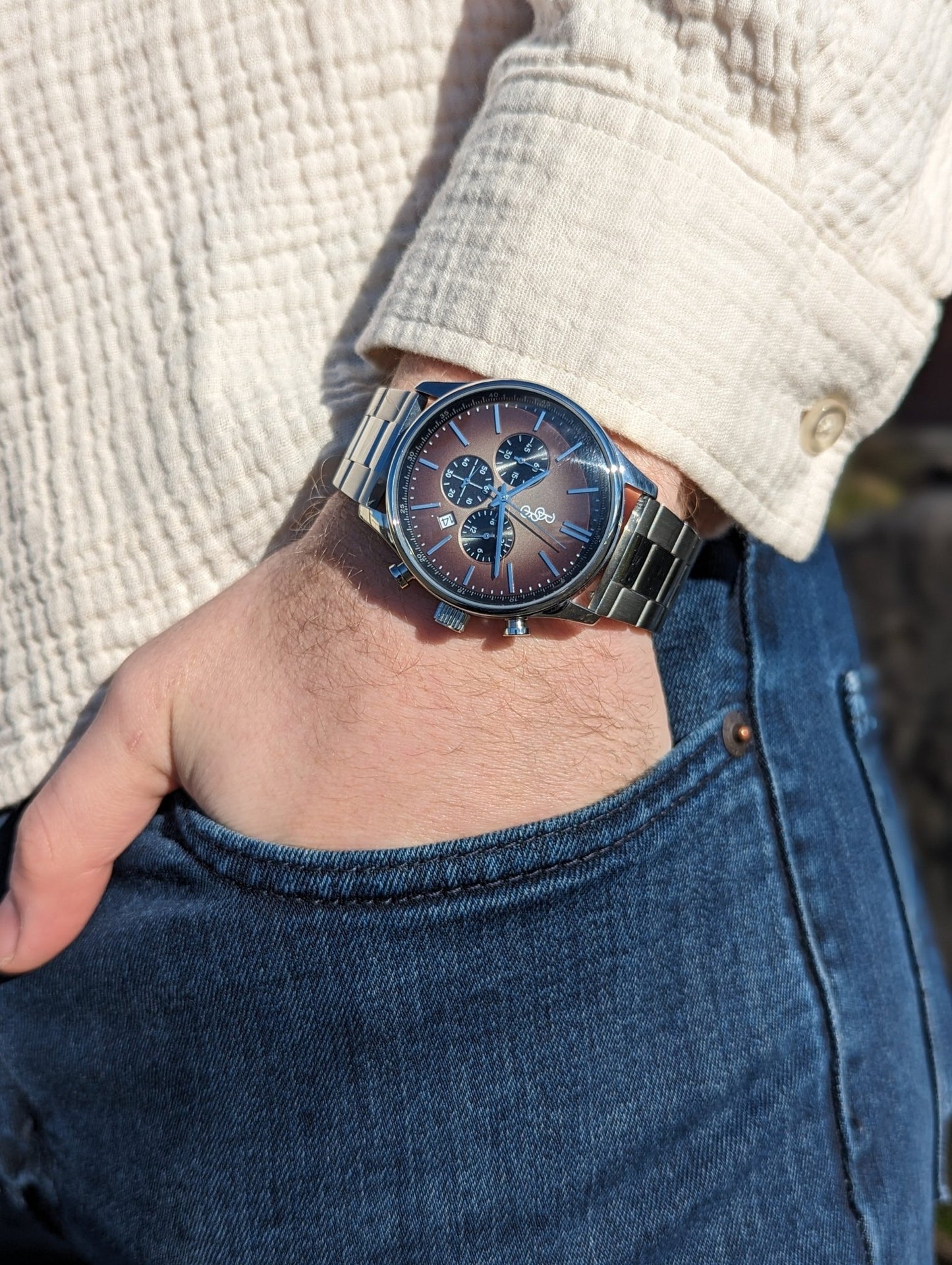 Brown Retro Chronograph Watch With Quick Release Straps - Veloce - The App For Watch Collectors