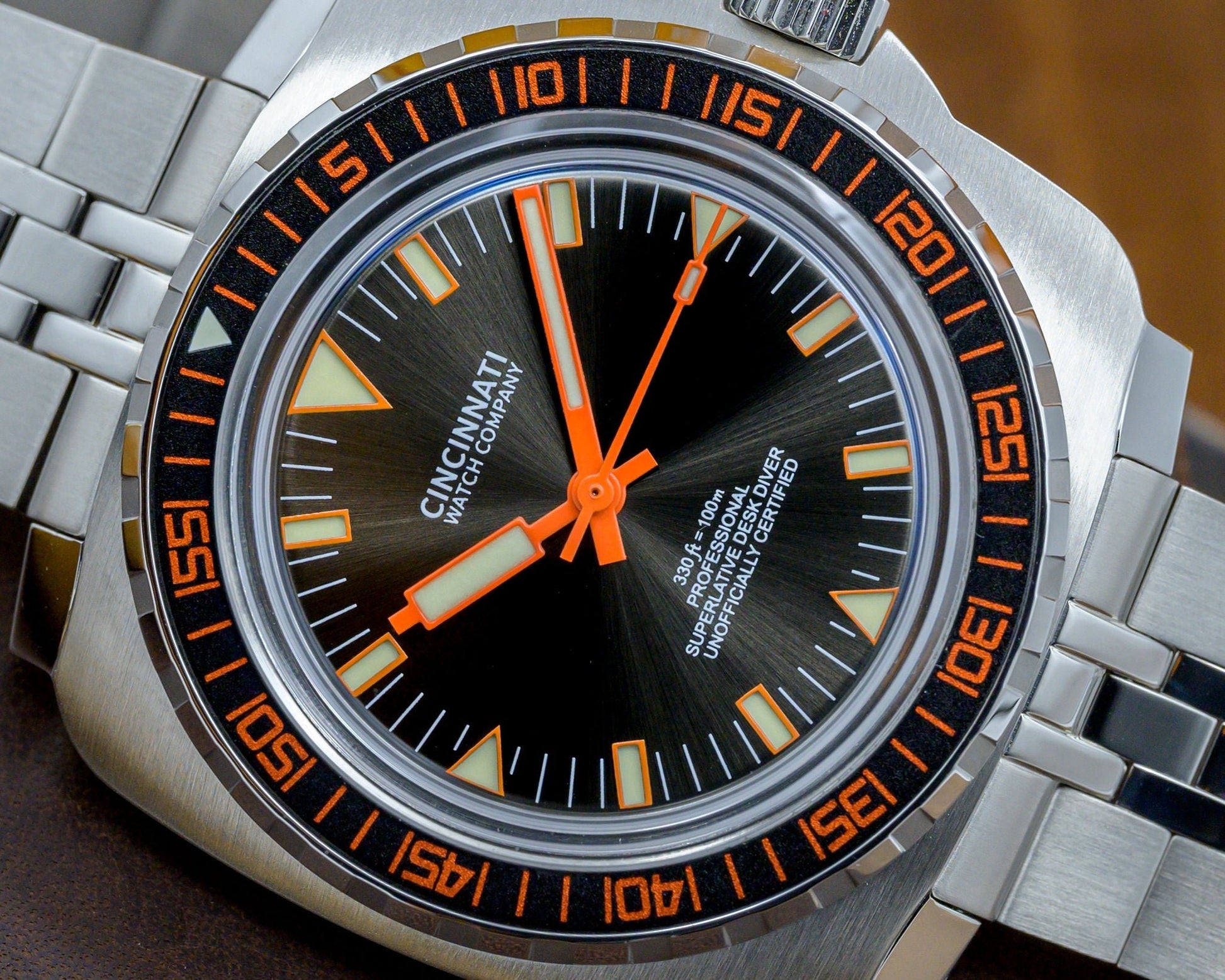 Desk Diver Swiss Professional Dive Watch Black and Orange - Veloce - The App For Watch Collectors