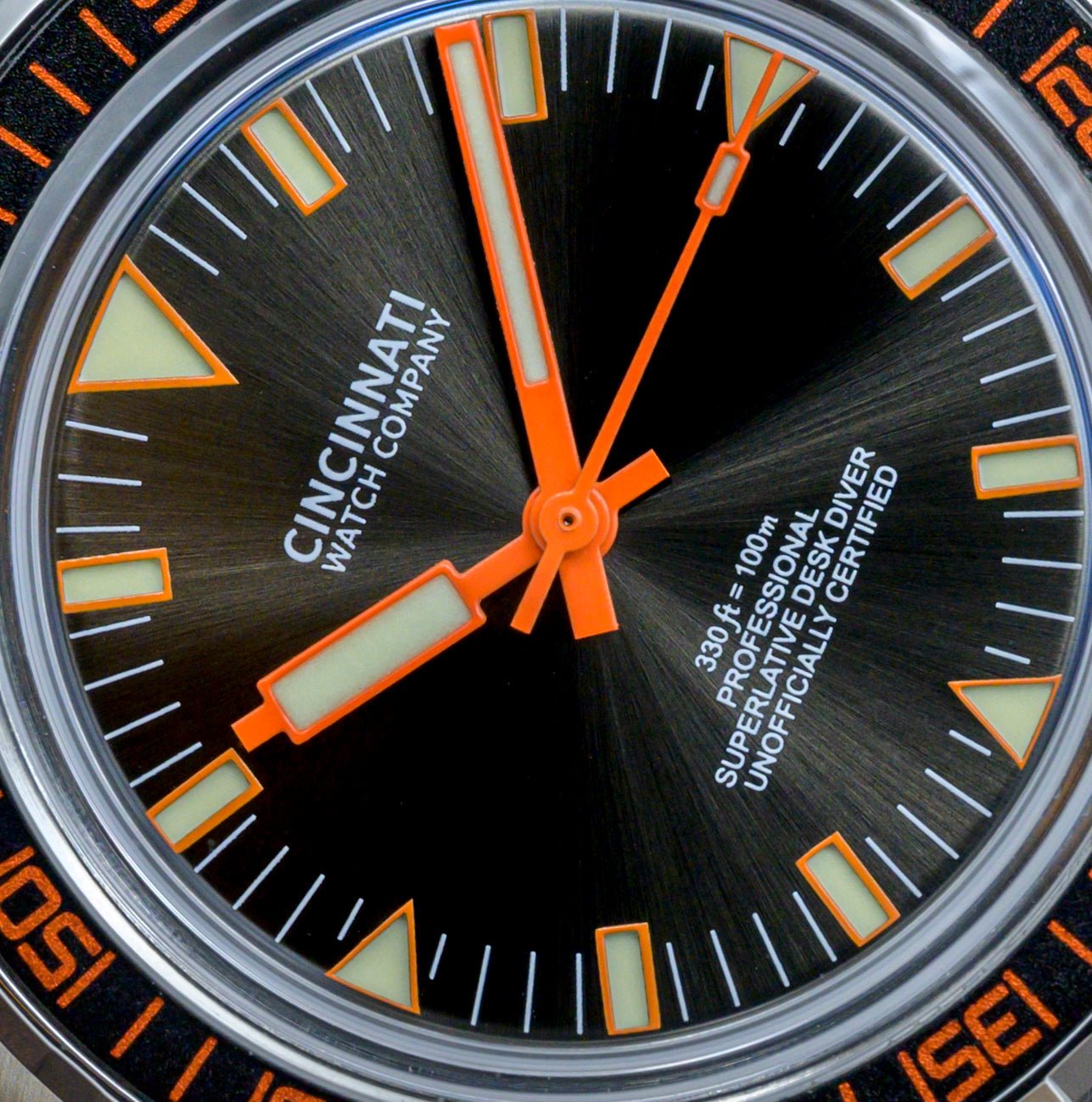 Desk Diver Swiss Professional Dive Watch Black and Orange - Veloce - The App For Watch Collectors