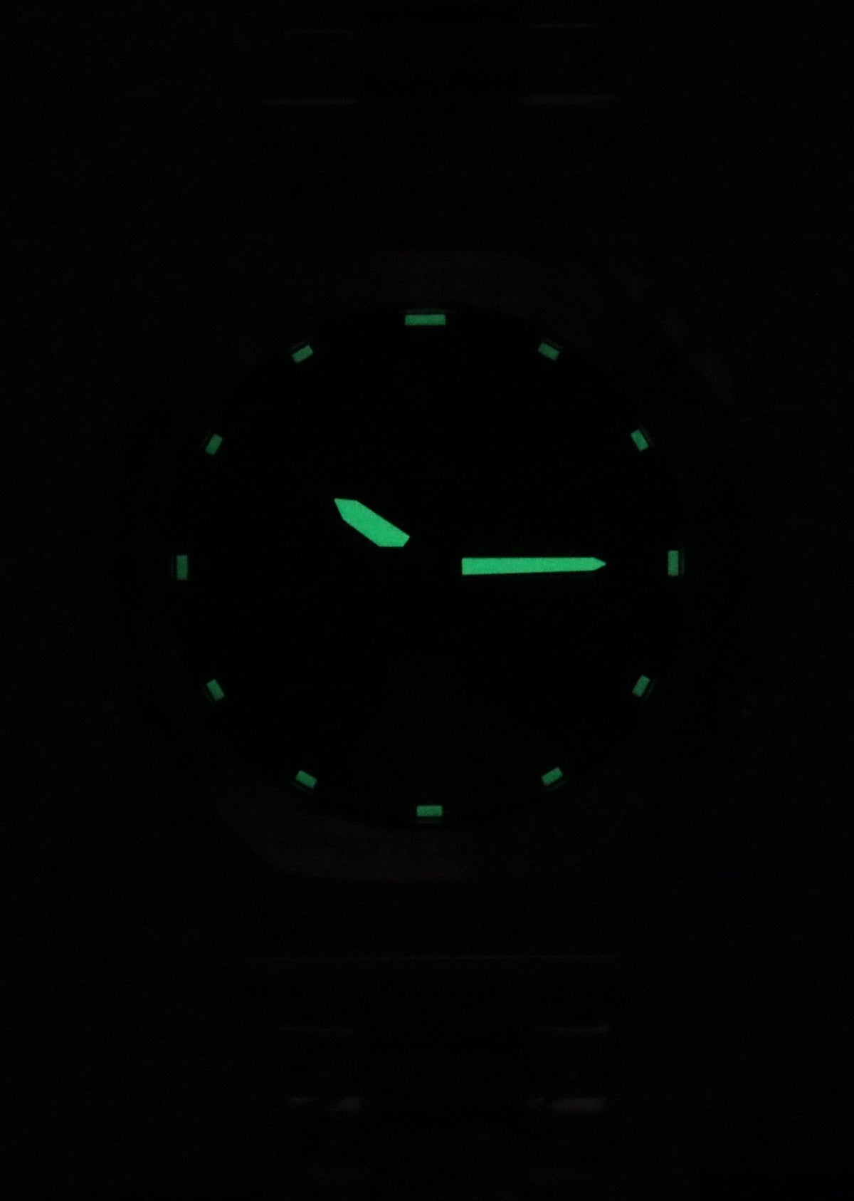 Casio G-Shock Analog Digital Full Metal Black Dial Solar GM-B2100D-1A 200M Men's Watch