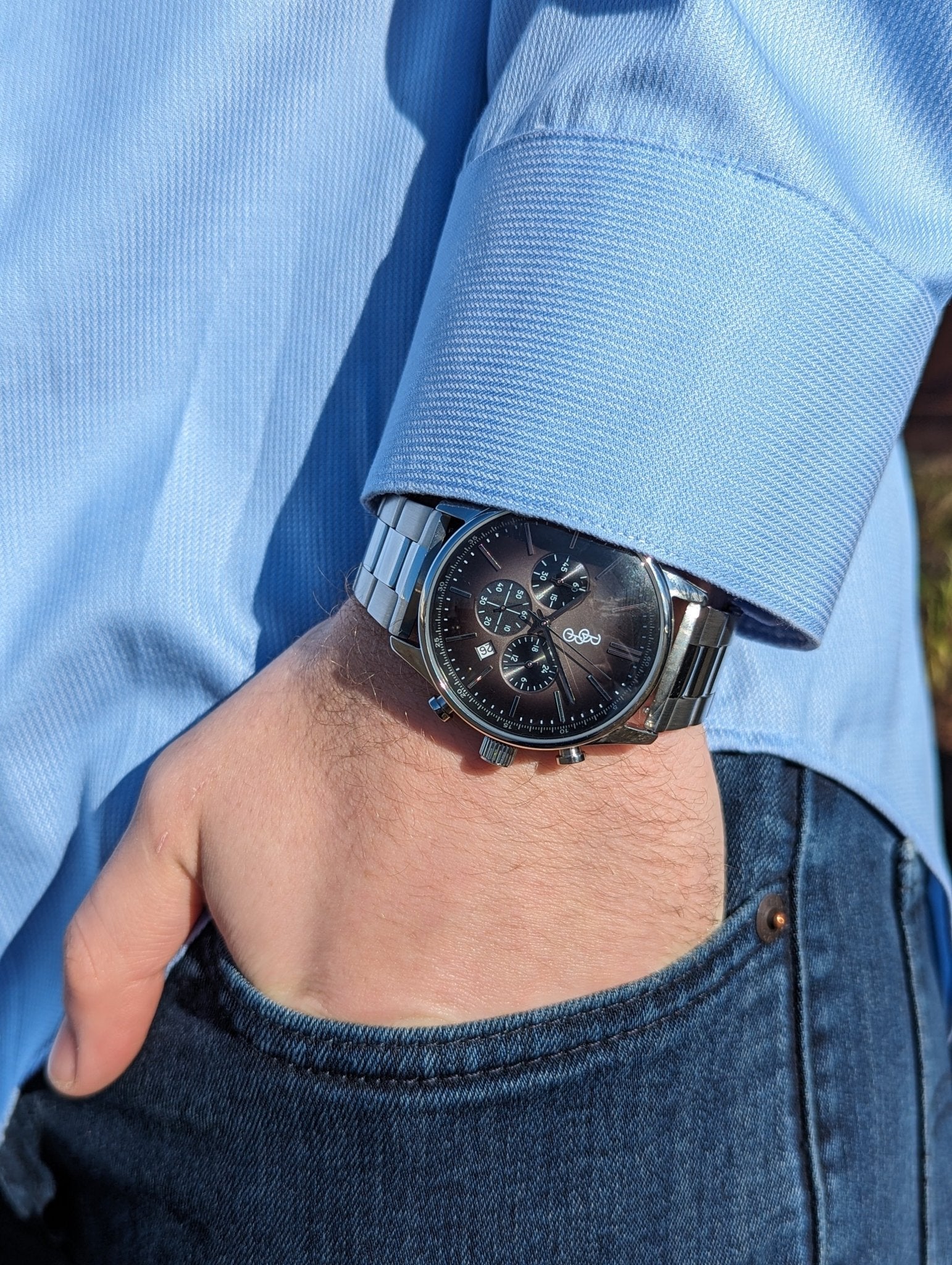 Gray Retro Chronograph Watch With Interchangeable Straps - Veloce - The App For Watch Collectors
