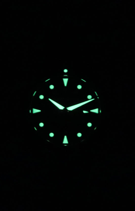 Hamilton Khaki Navy Scuba Stainless Steel Green Dial Automatic Diver's H82525160 300M Men's Watch