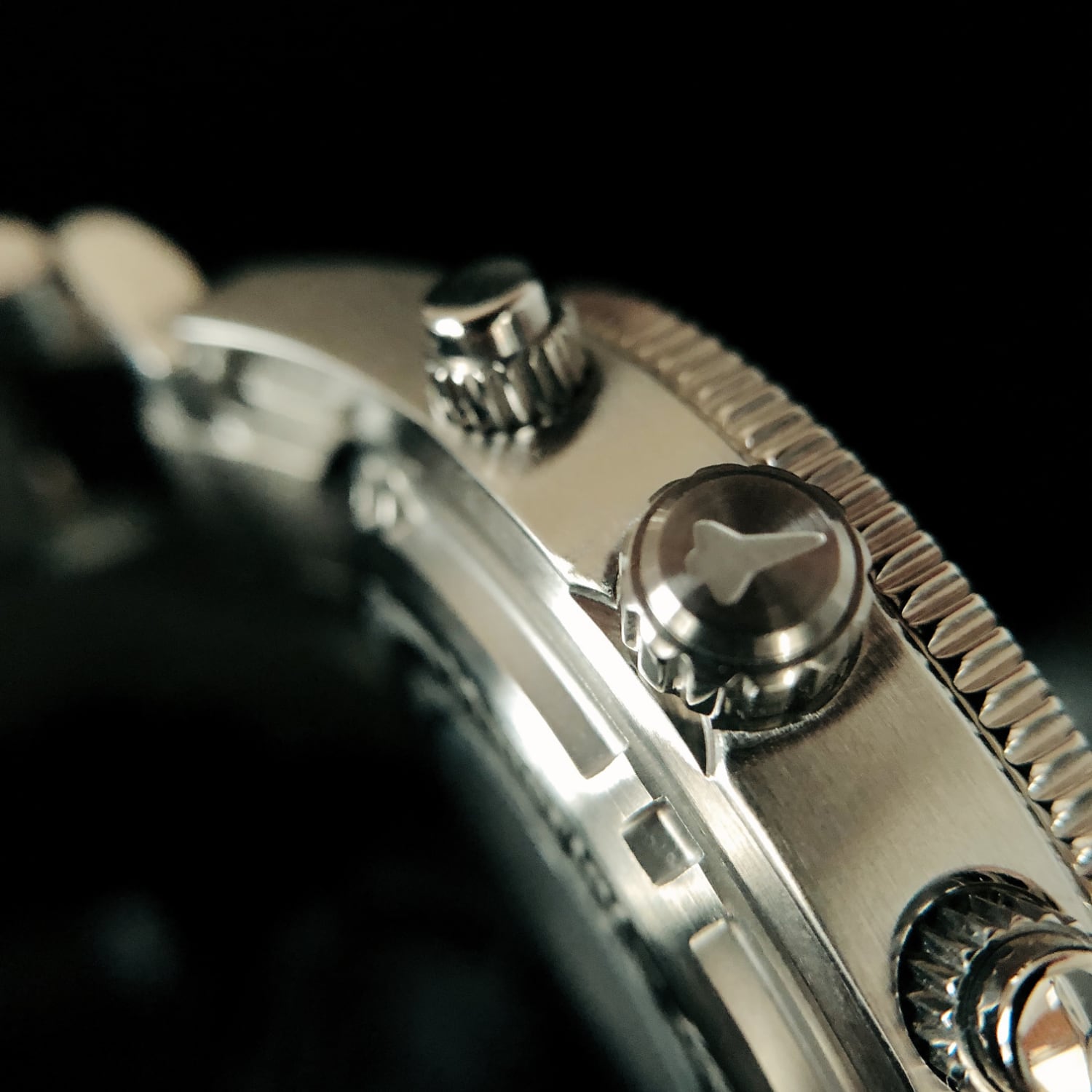 Space Shuttle Atlantis Tribute Stainless Steel White Dial - Veloce - The App For Watch Collectors