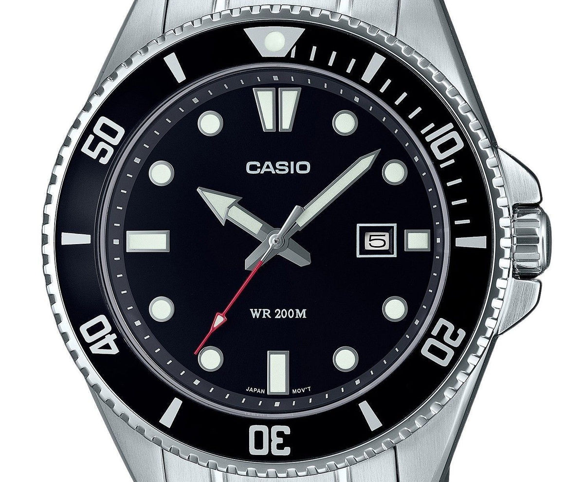 Casio Standard Analog Stainless Steel Black Dial Quartz MDV-107D-1A1 200M Men's Watch