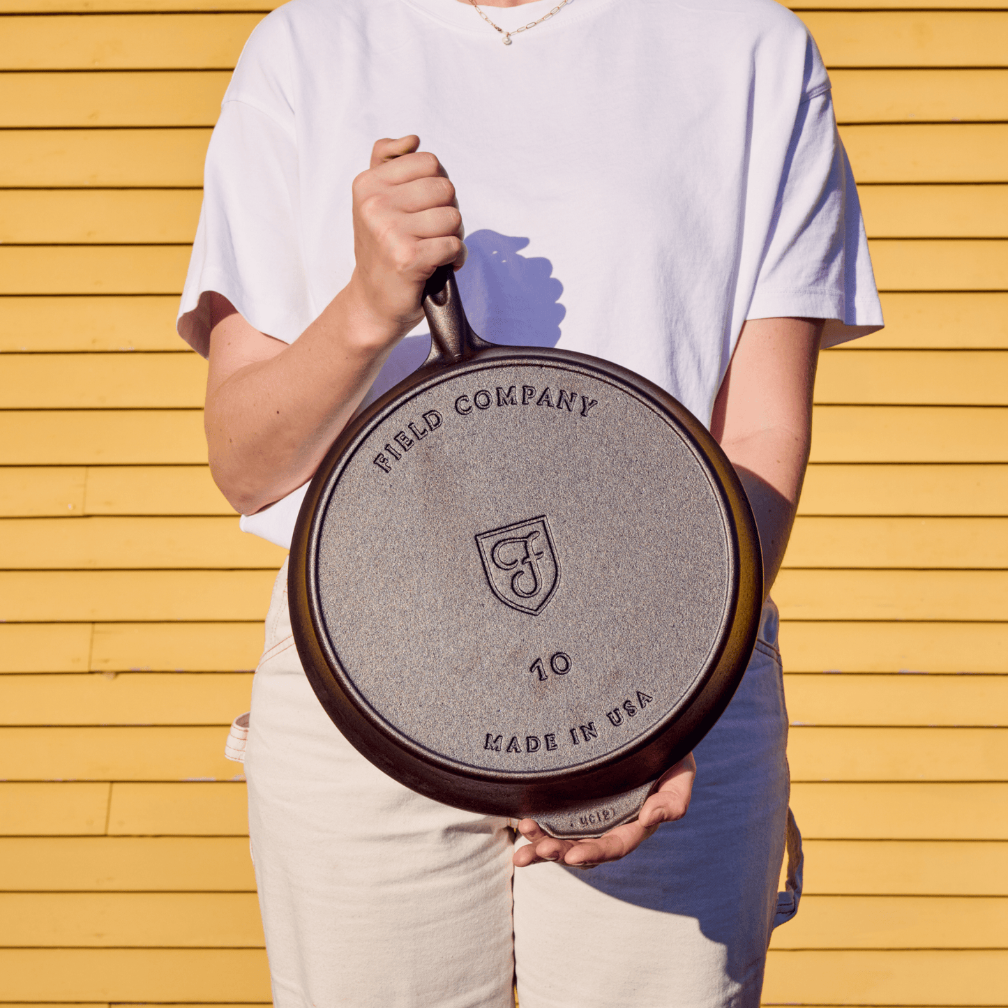 No 10 Cast Iron Skillet Large Everyday Pan For Roasting - Veloce - The App For Watch Collectors