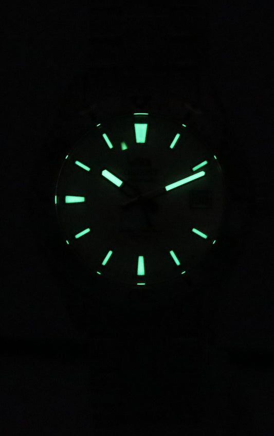 Orient Sports Mako Stainless Steel White Dial Automatic Diver's RA-AC0Q03S10B RA-AC0Q03S30B 200M Men's Watch