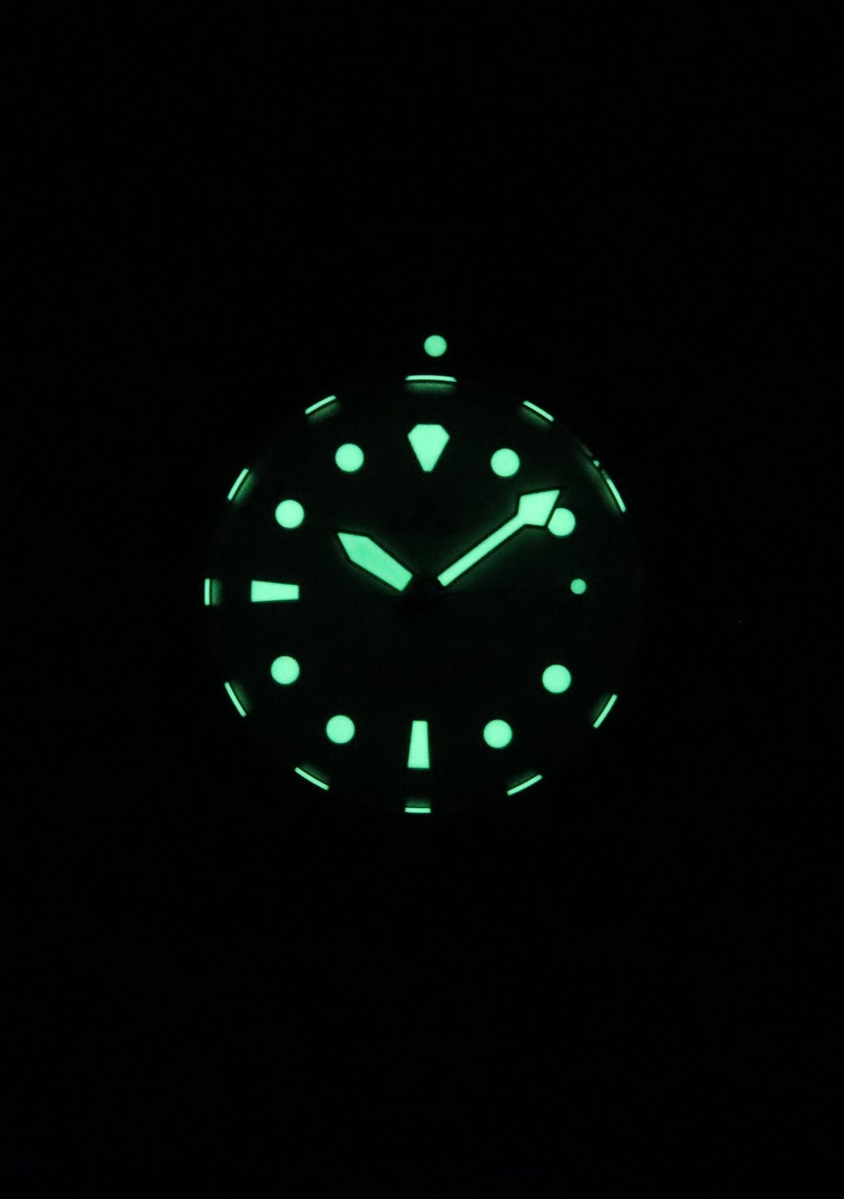Ratio FreeDiver Sapphire Stainless Steel White Dial Quartz RTF037 200M Men's Watch