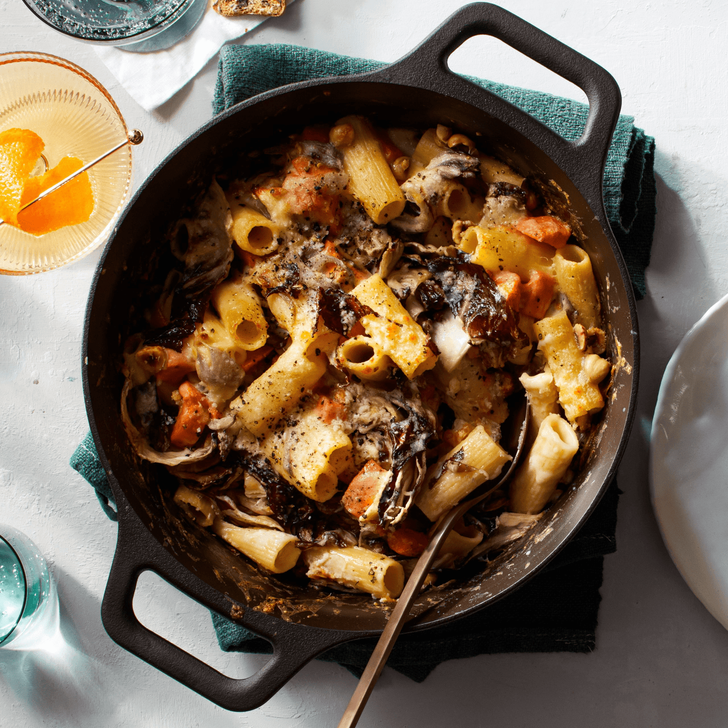 No 8 Cast Iron Dutch Oven 4.5 Quart Lightweight Everyday - Veloce - The App For Watch Collectors