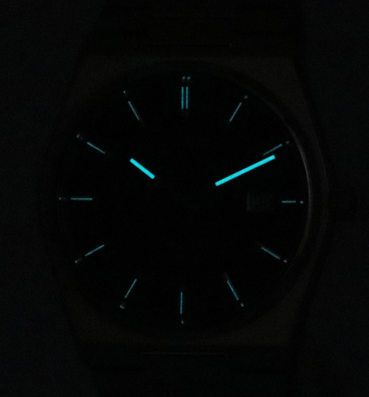 Tissot PRX T-Classic Powermatic 80 Stainless Steel Black Dial T137.407.11.051.00 T1374071105100 100M Men's Watch