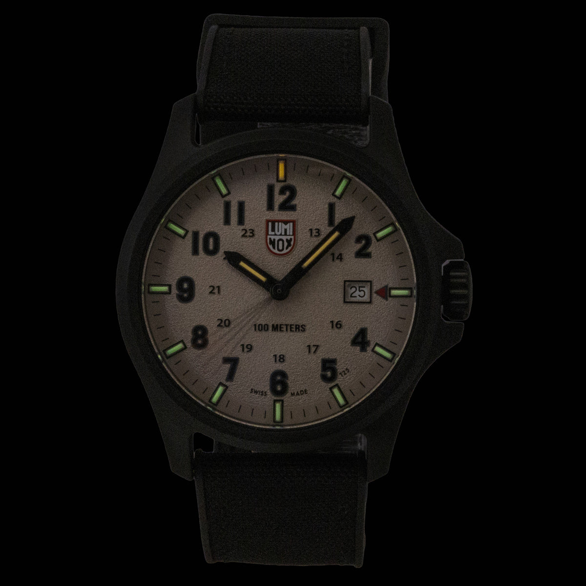 Luminox Atacama Field Rubber Strap Beige Dial Quartz XL.1971.2 100M Men's Watch