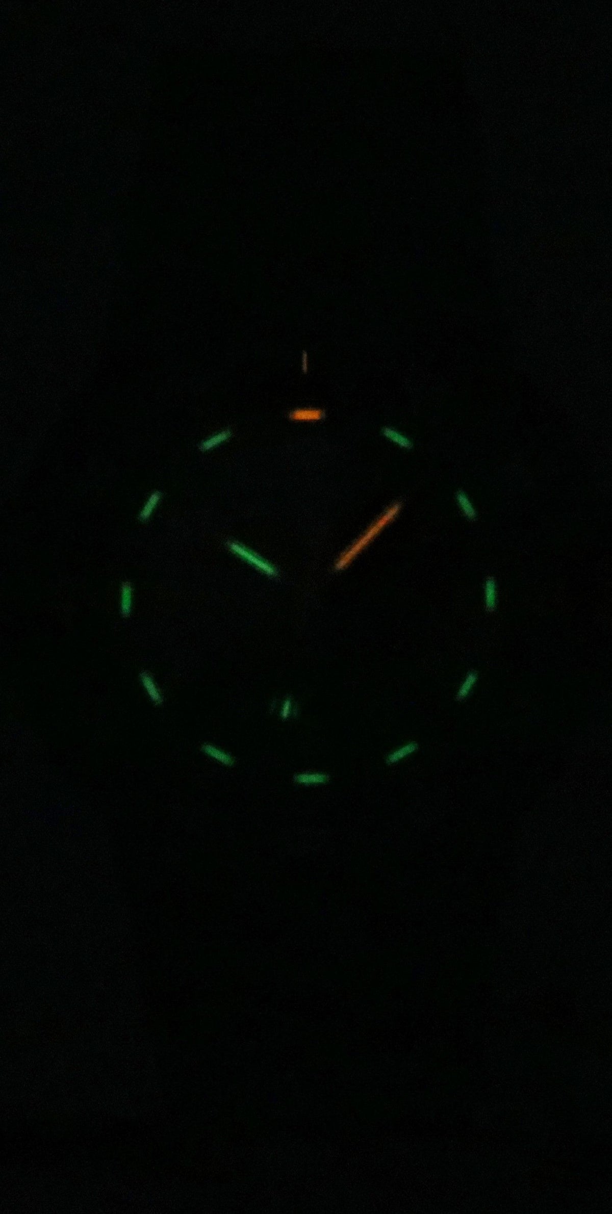 Luminox Original Navy Seal Rubber Strap Green Dial Quartz Diver's XS.3013.EVO.S 200M Men's Watch