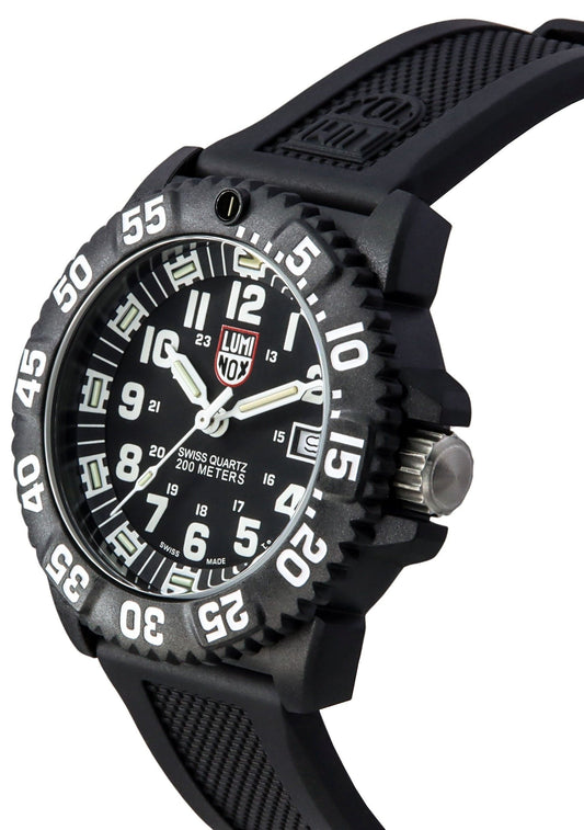Luminox Original NAVY Seal Rubber Strap Black Dial Swiss Quartz Diver's XS.3051.F 200M Men's Watch