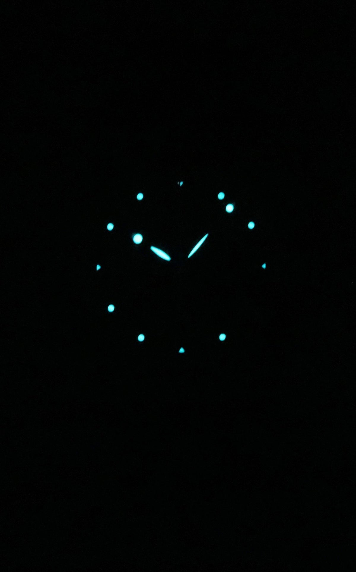 Zeppelin 100 Jahre Chronograph Leather Strap Green Dial Quartz 86804 Men's Watch