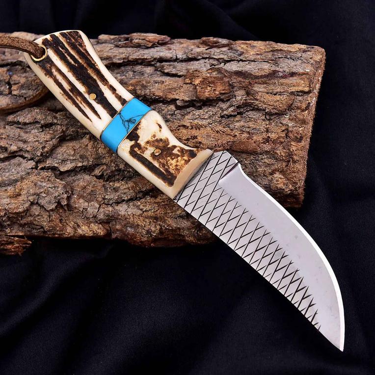 Cowboy Knife D2 Steel 5mm Antler Turquoise Handle - Veloce - The App For Watch Collectors