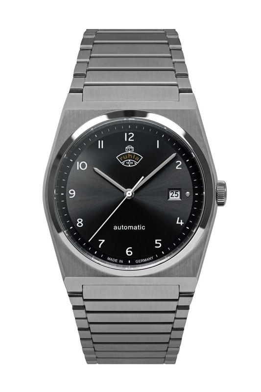 Space Control Black | Black Dial - Veloce - The App For Watch Collectors