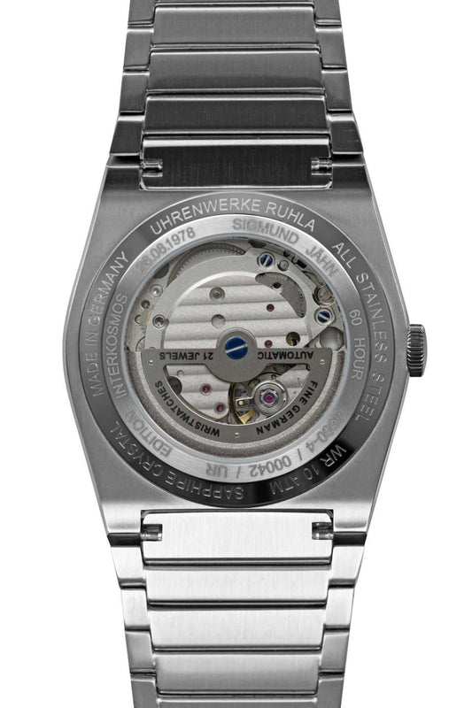 Space Control Green | Green Dial - Veloce - The App For Watch Collectors