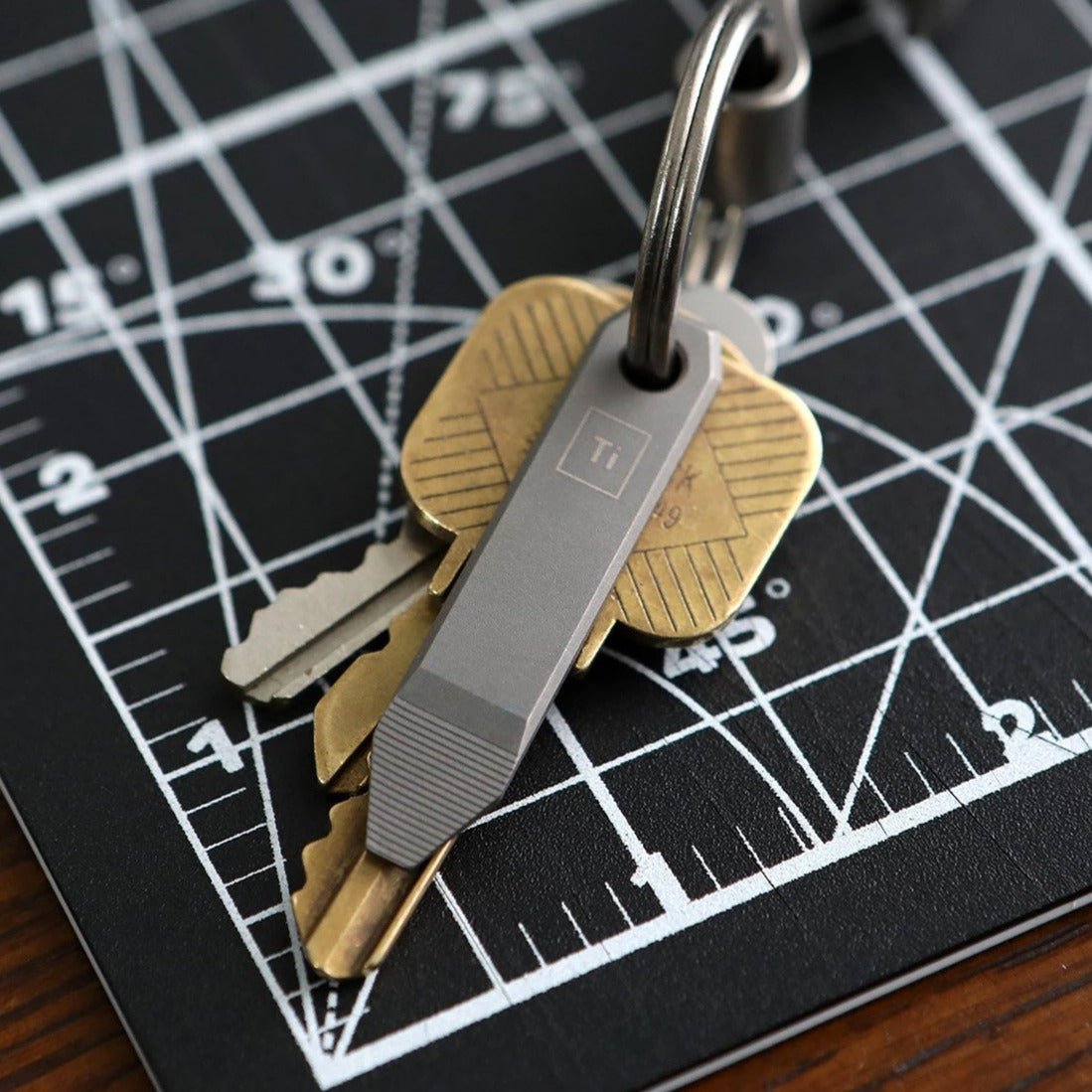 Mini Titanium Pry Bar Keychain Multi Tool EDC Everyday - Veloce - The App For Watch Collectors