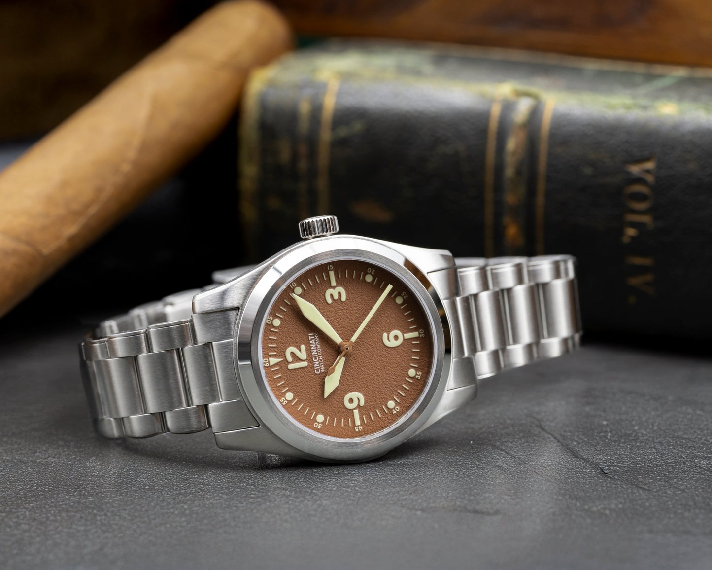 P40 A11 Mocha Mousse Mechanical Pilot Watch Aviator Style - Veloce - The App For Watch Collectors