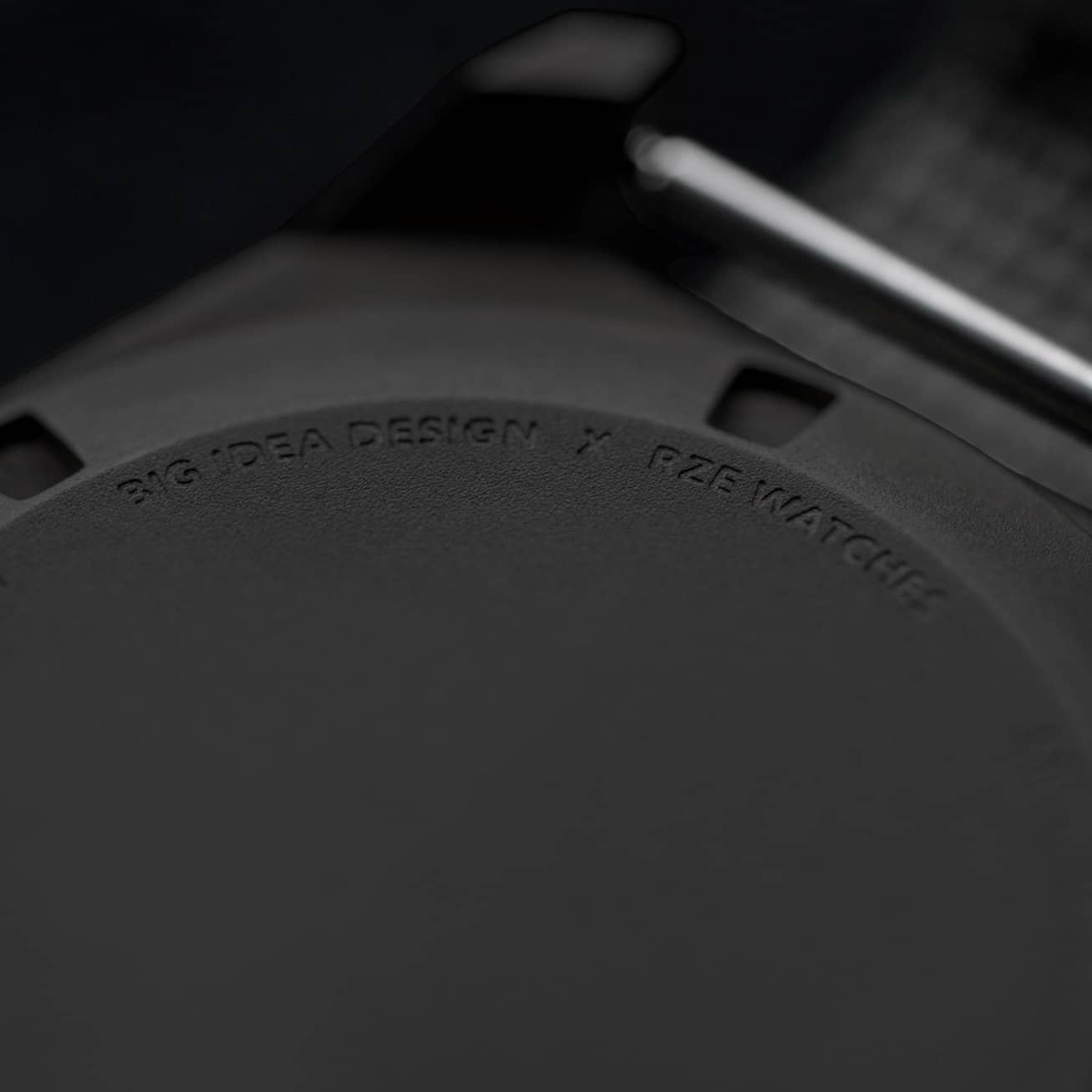 Ti Field Watch / Solar Driven / Black - Veloce - The App For Watch Collectors