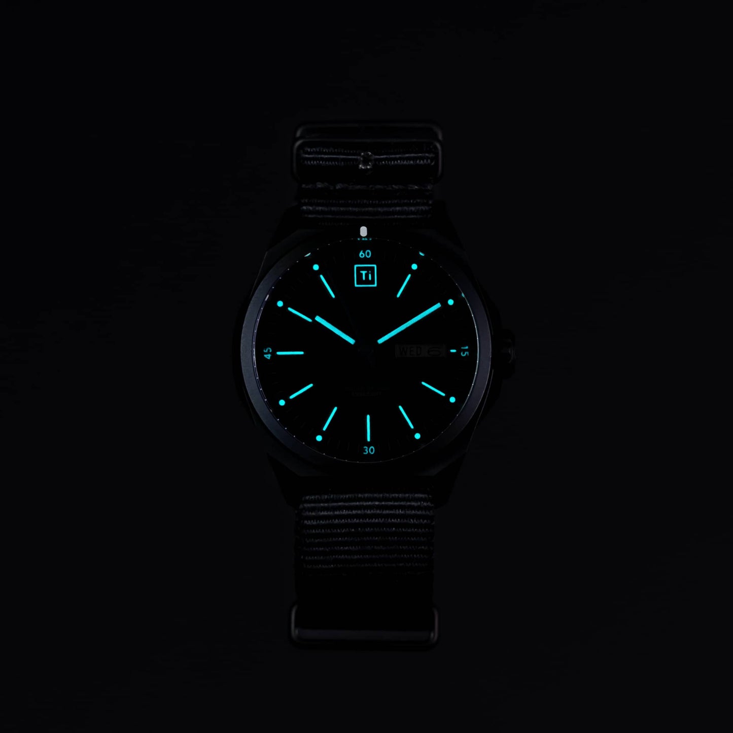 Ti Field Watch / Solar Driven / Black - Veloce - The App For Watch Collectors