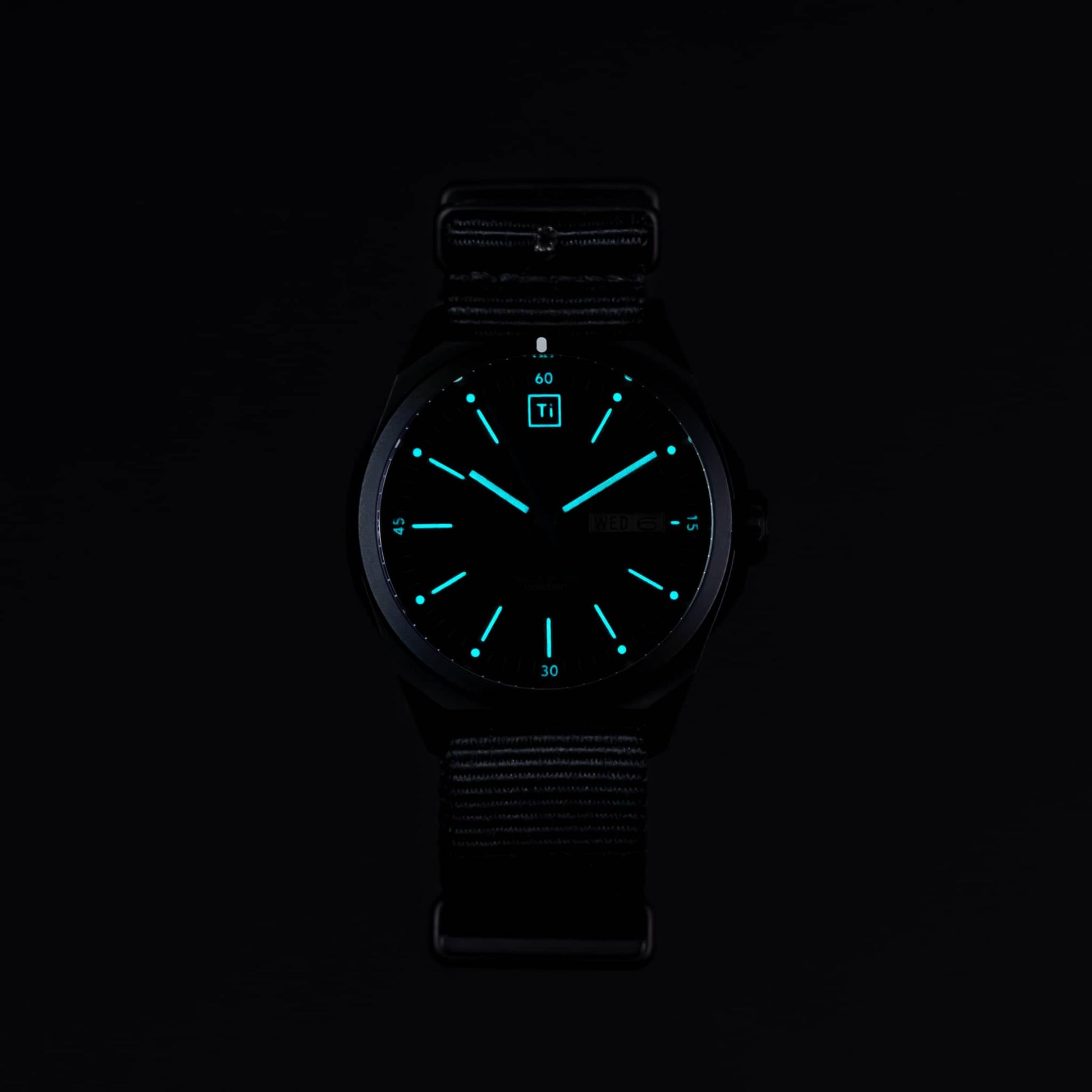 Ti Field Watch / Solar Driven / Black - Veloce - The App For Watch Collectors