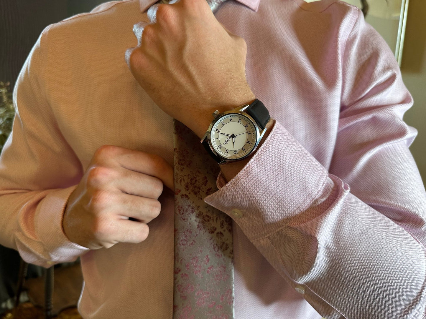 Silver Classic Watch 39mm And 42mm With Quick Release Pin - Veloce - The App For Watch Collectors